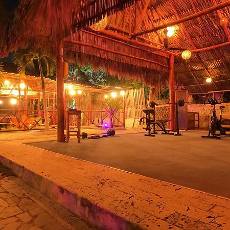 Hotel Isla Real Бокачика Экстерьер фото